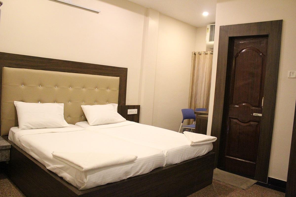 Venus Inn Bhubaneswar Buitenkant foto