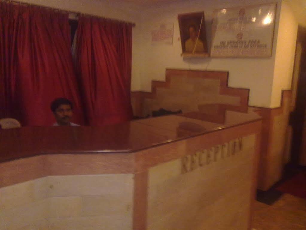 Venus Inn Bhubaneswar Buitenkant foto
